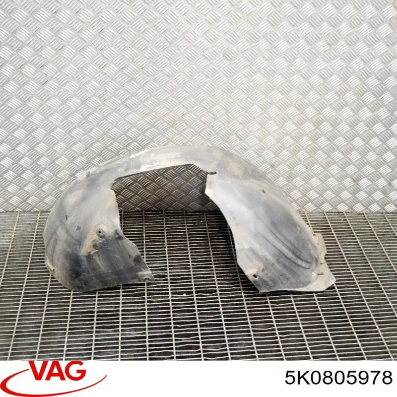 Do koszyka 5K0805978 VAG Nadkole błotnika przedniego prawe tylne