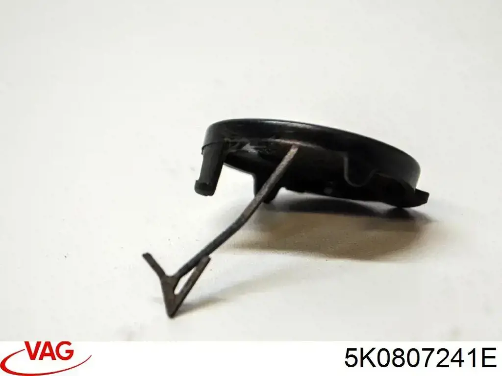 Zaślepka haku holowniczego zderzaka przednia VAG 5K0807241E cena, od 6,27 USD