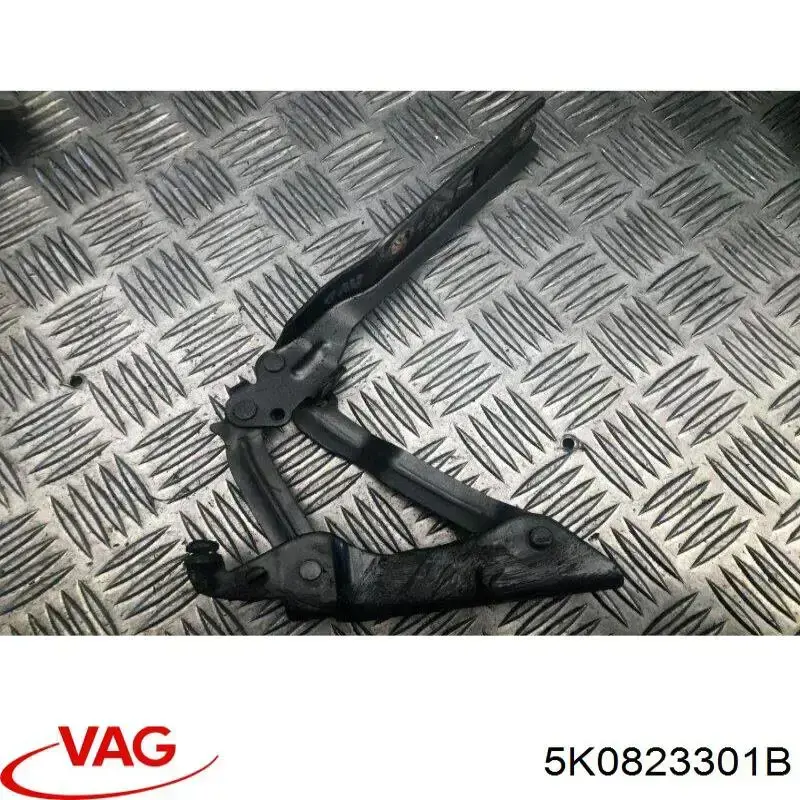 5K0823301B VAG Zawias maski lewy
