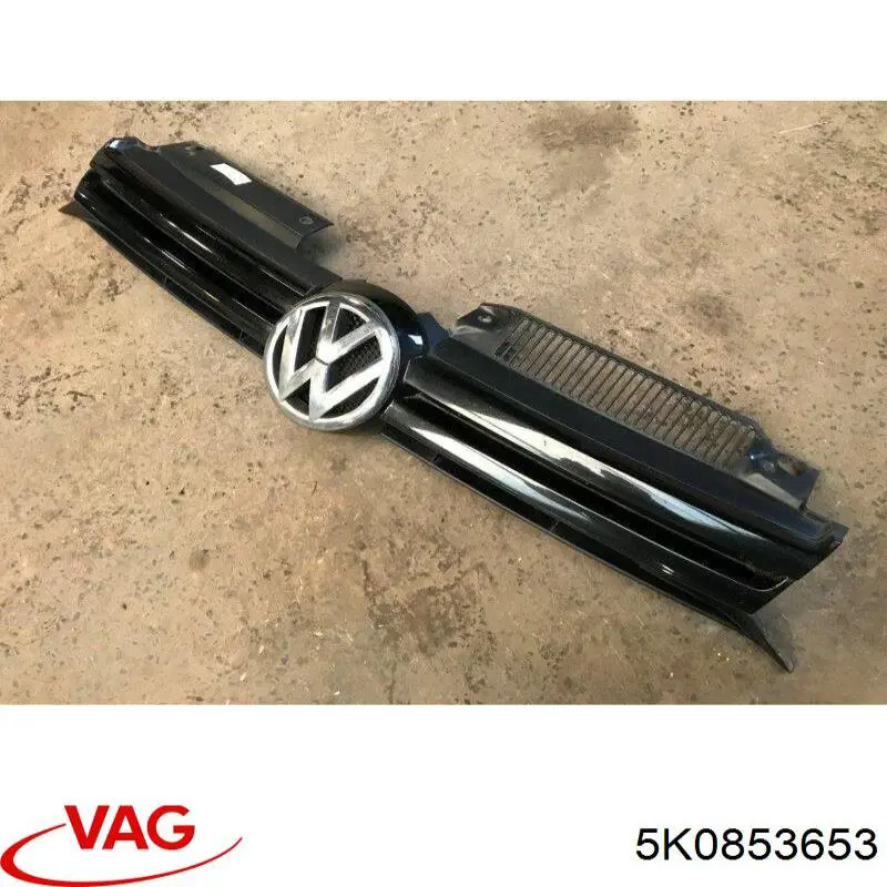 Atrapa chłodnicy VAG 5K0853653 cena, od 58,04 USD