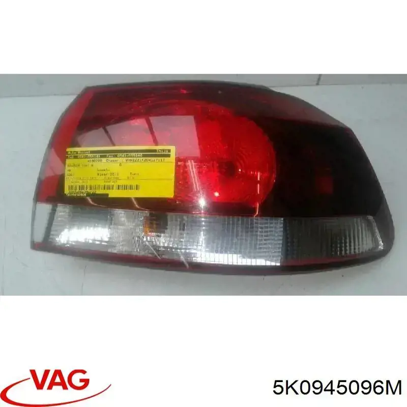 Do koszyka 5K0945096M VAG Lampa zespolona tylna prawa zewnętrzna