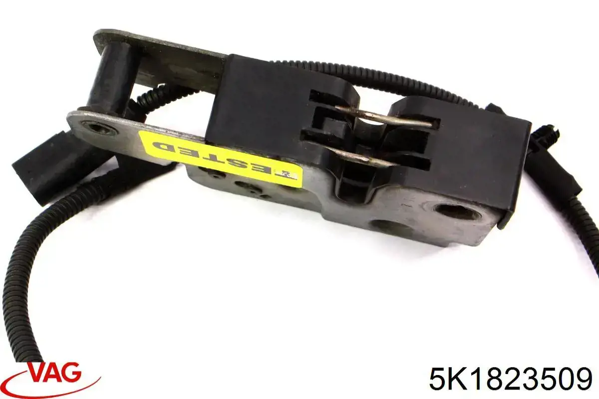 Zamek maski VAG 5K1823509 cena, od 62,68 USD