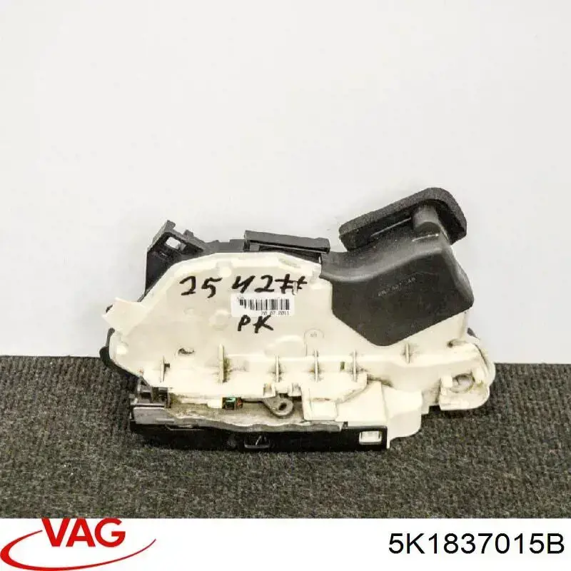 Do koszyka 5K1837015B VAG Zamek drzwi przednich lewych