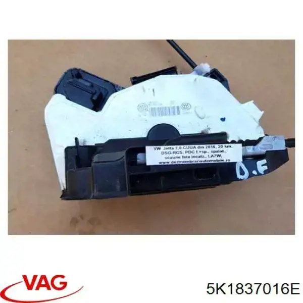 Zamek drzwi przednich prawych VAG 5K1837016E cena, od 40,86 USD