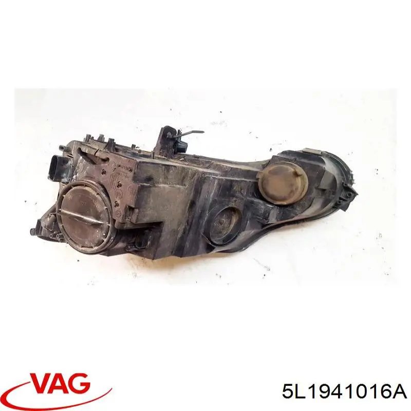 5L1941016A VAG Reflektor prawy