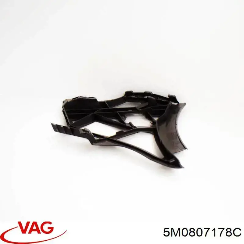 Wspornik zderzaka przedniego prawy VAG 5M0807178C cena, od 58,02 USD