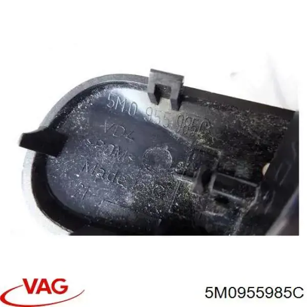 Dysza spryskiwacza szyby przedniej VAG 5M0955985C cena, od 8,77 USD