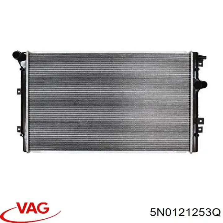 Do koszyka 5N0121253Q VAG Chłodnica silnika