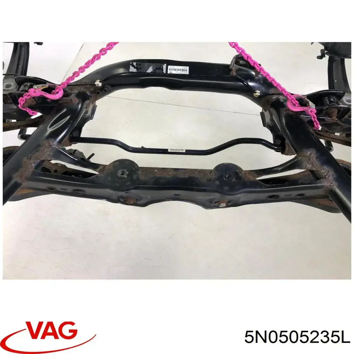 Korpus osi tylnej VAG 5N0505235L cena, od 417,13 USD