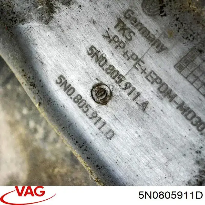 5N0805911D VAG Nadkole błotnika przedniego lewe