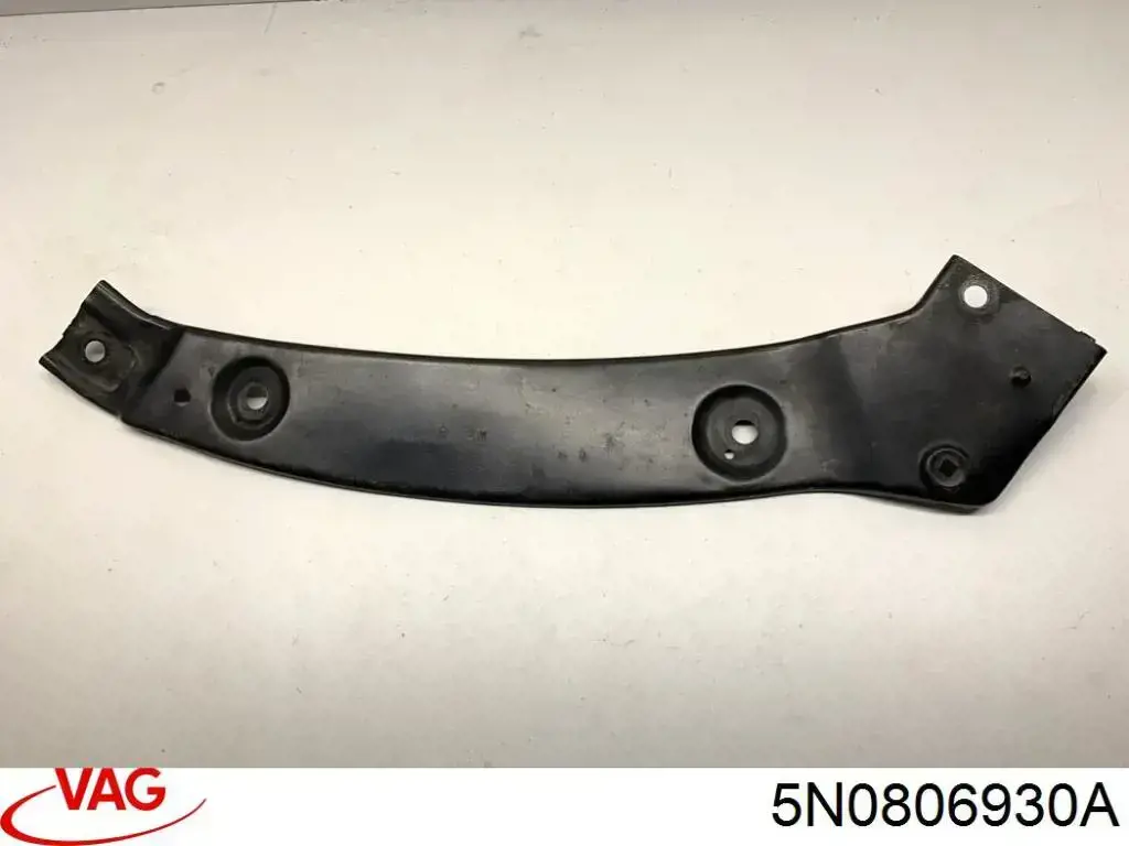 Do koszyka 5N0806930A VAG Wspornik osłony chłodnicy górny