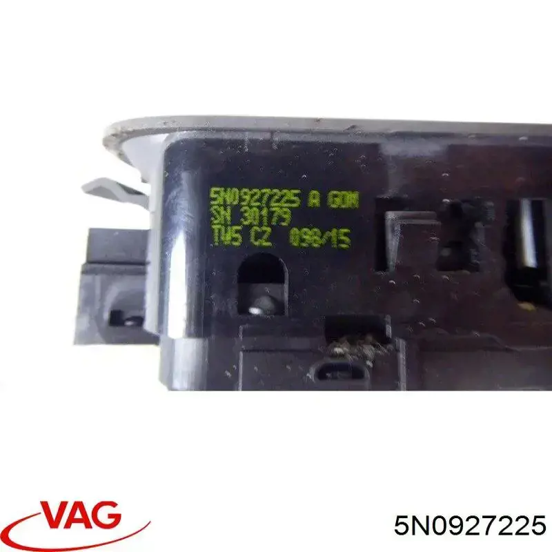 Przycisk elektromechanicznego hamulca postojowego (ręcznego) VAG 5N0927225 cena, od 66,45 USD