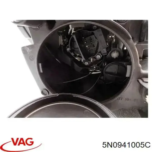 Reflektor lewy VAG 5N0941005C cena, od 493,20 USD