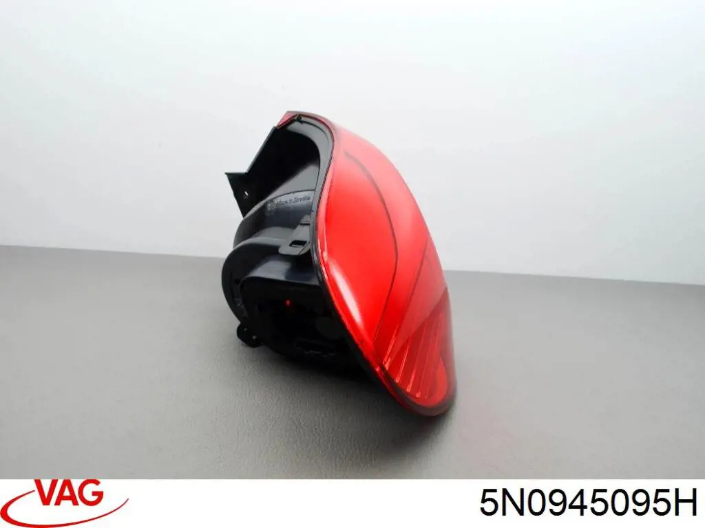Do koszyka 5N0945095H VAG Lampa zespolona tylna lewa zewnętrzna