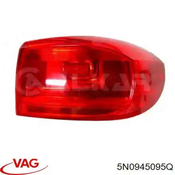 Lampa zespolona tylna lewa zewnętrzna VAG 5N0945095Q cena, od 113,03 USD