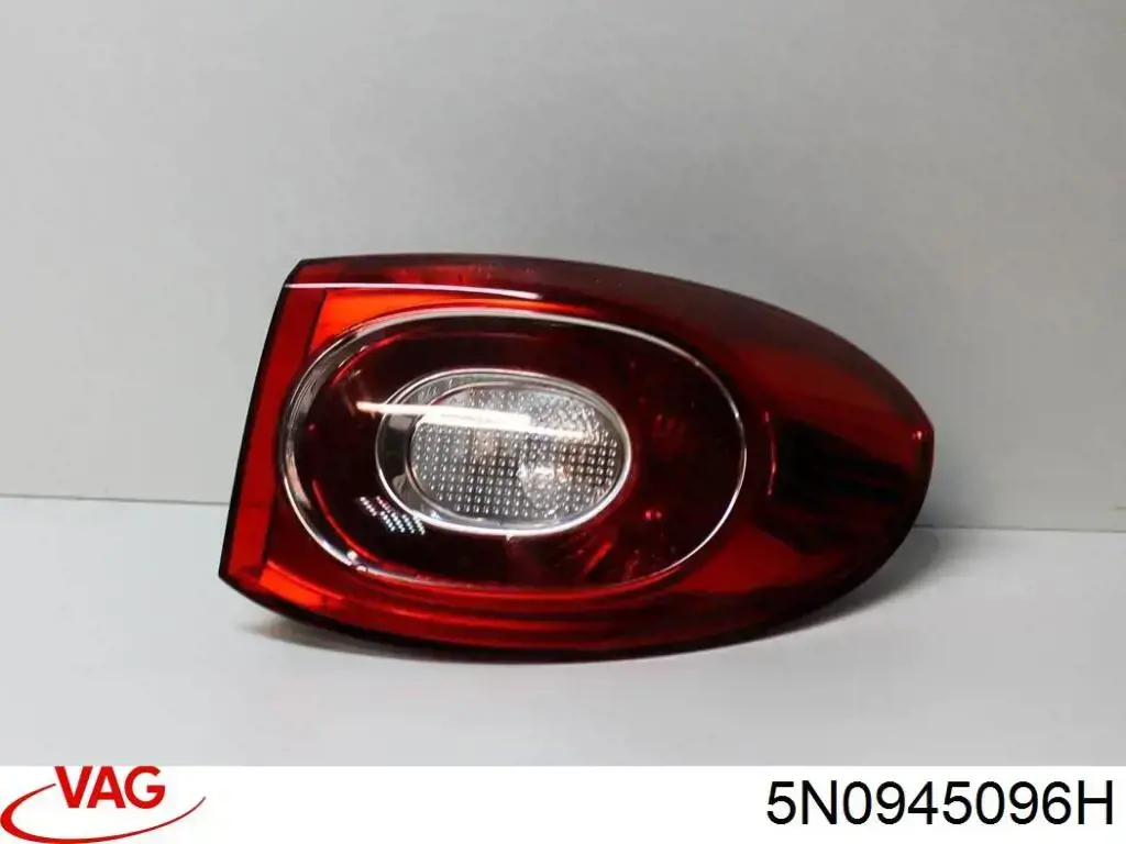 Do koszyka 5N0945096H VAG Lampa zespolona tylna prawa zewnętrzna