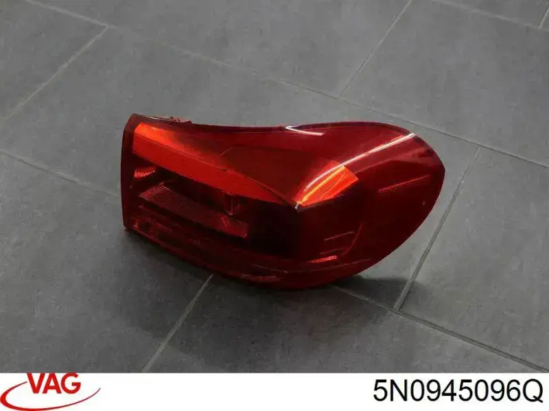 Do koszyka 5N0945096Q VAG Lampa zespolona tylna prawa zewnętrzna
