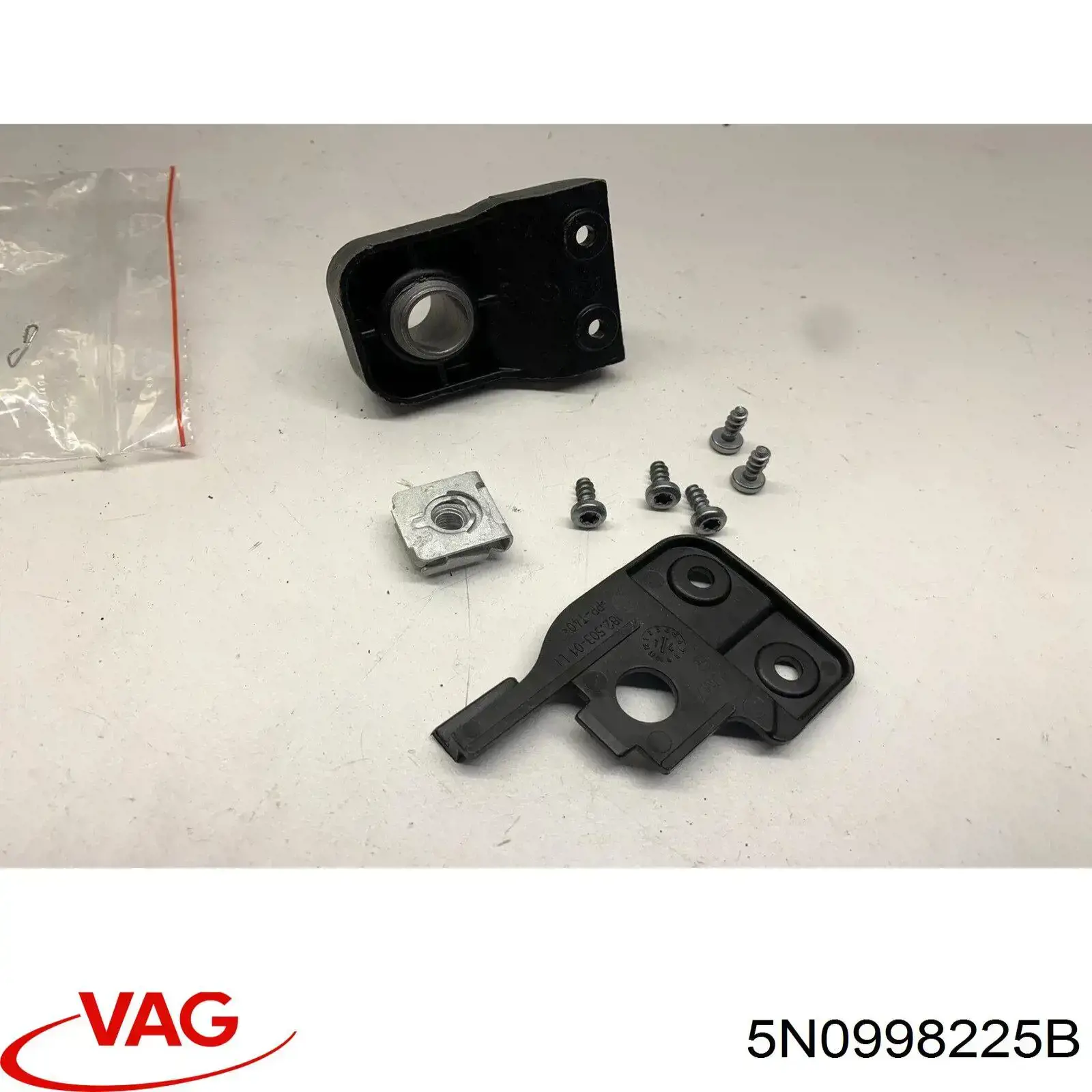 Wsponik (adapter) mocowania reflektora przedniego lewego VAG 5N0998225B cena, od 98,66 USD