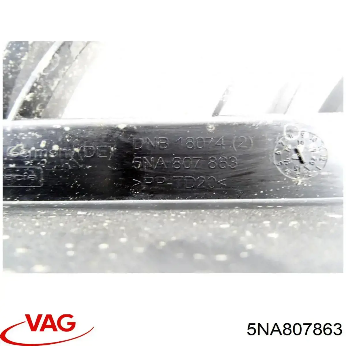 Wspornik zderzaka tylnego środkowy VAG 5NA807863 cena, od 110,67 USD