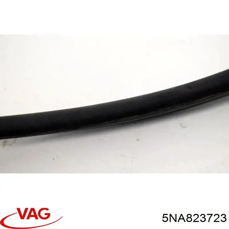 5NA823723 VAG Uszczelka maski