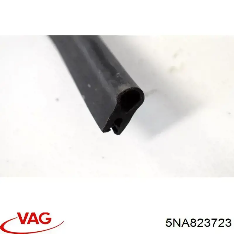 Uszczelka maski VAG 5NA823723 cena, od 48,98 USD