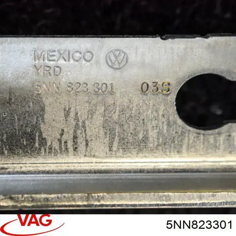 Zawias maski lewy VAG 5NN823301 cena, od 53,15 USD