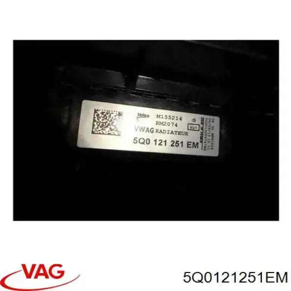 Chłodnica silnika VAG 5Q0121251EM cena, od 172,77 USD