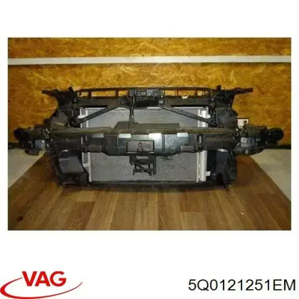 Do koszyka 5Q0121251EM VAG Chłodnica silnika