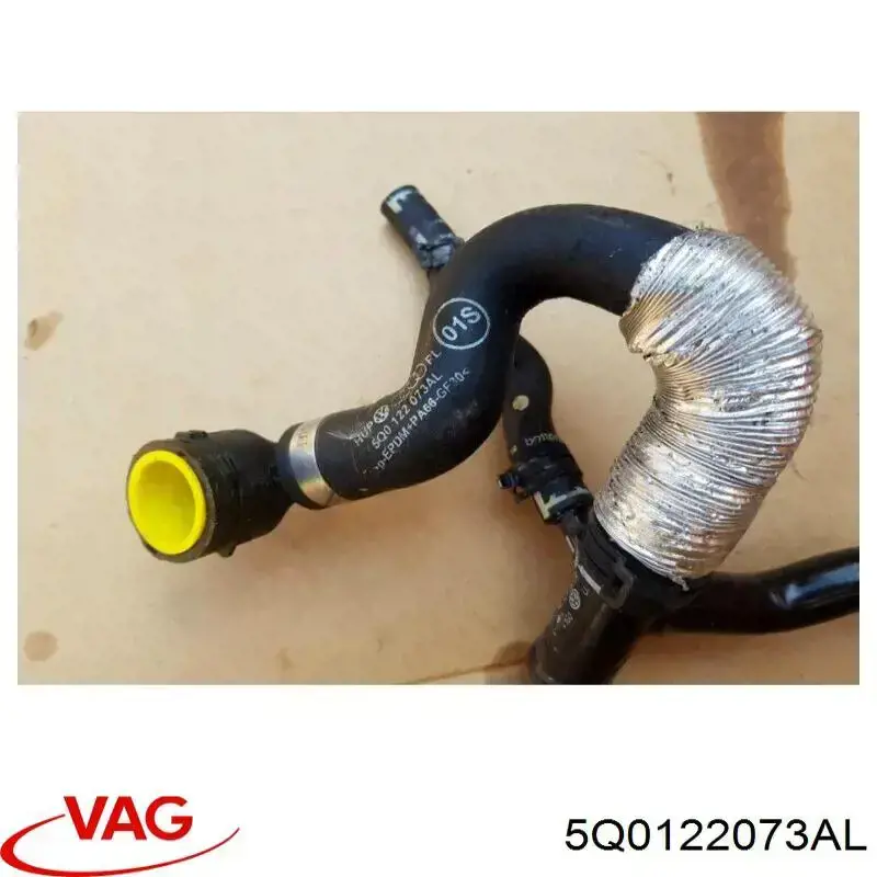 Przewód (króciec) układu chłodzenia VAG 5Q0122073AL cena, od 52,70 USD