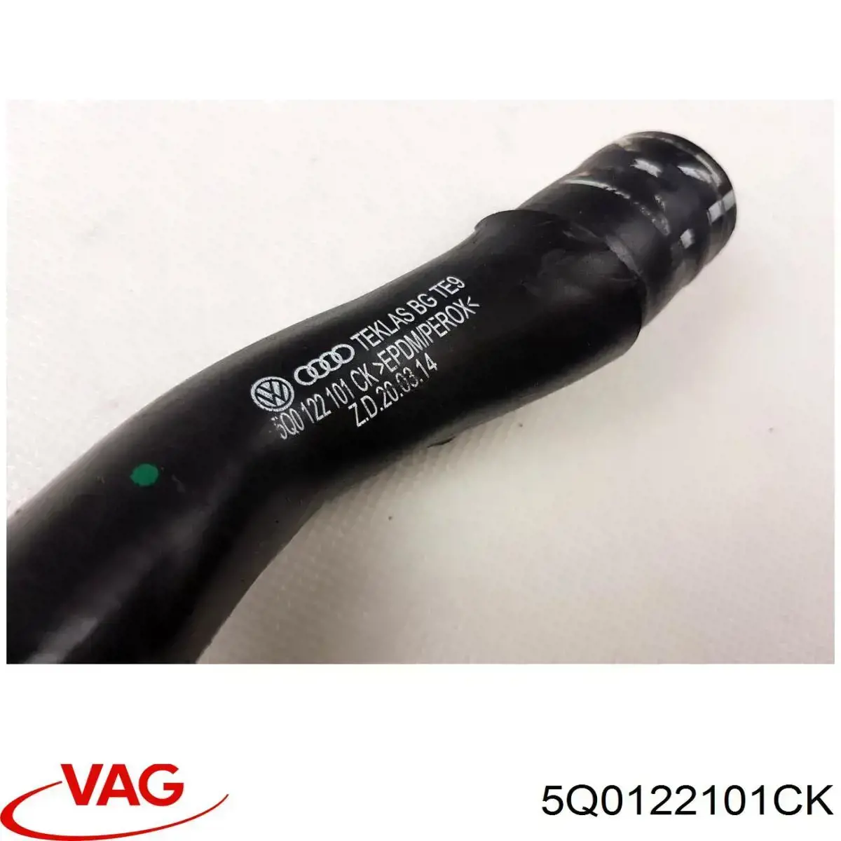 5Q0122101CK VAG Przewód (króciec) układu chłodzenia