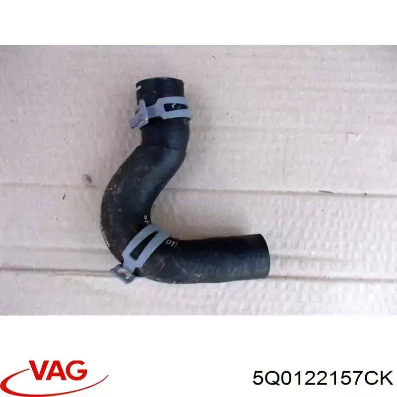 5Q0122157CK VAG Przewód (króciec) układu chłodzenia