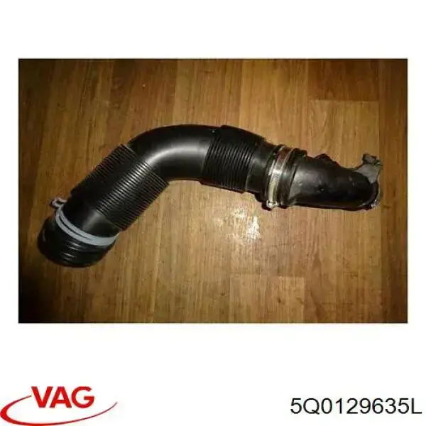 Króciec powietrza, wylot filtra powietrznego Vika 11291798401 cena, od 22,02 USD