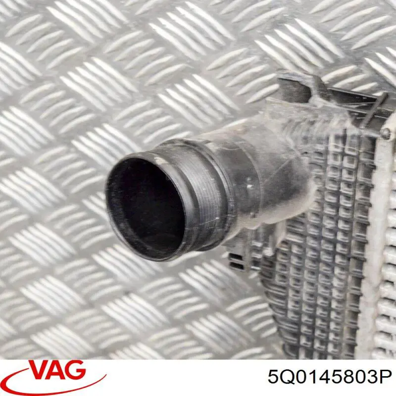 Do koszyka 5Q0145803P VAG Chłodnica intercoolera