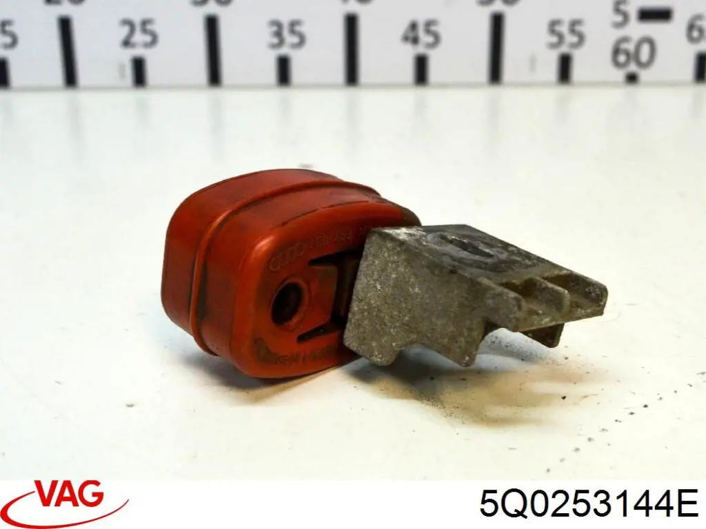  VAG 5Q0253144E cena, od 27,96 USD