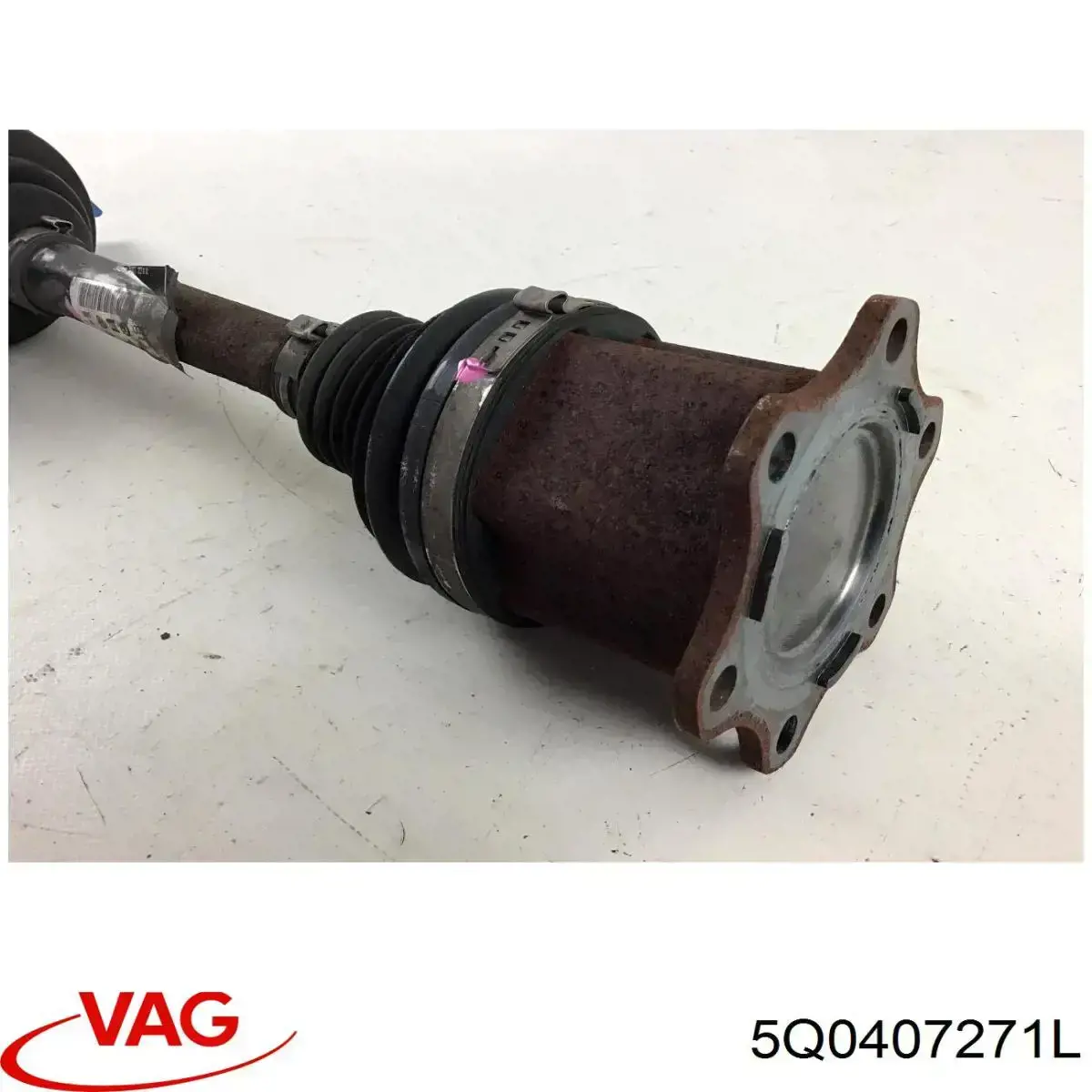 Półoś napędowa przednia lewa VAG 5Q0407271L cena, od 174,95 USD