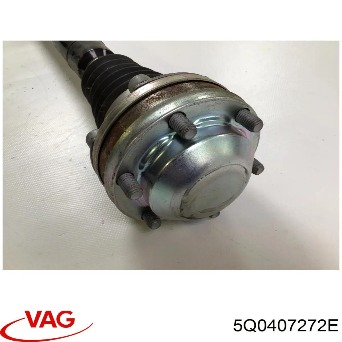 Półoś napędowa przednia prawa VAG 5Q0407272E cena, od 189,18 USD