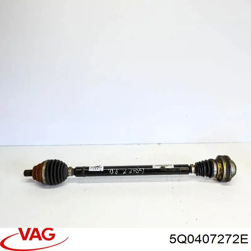 5Q0407272E VAG Półoś napędowa przednia prawa