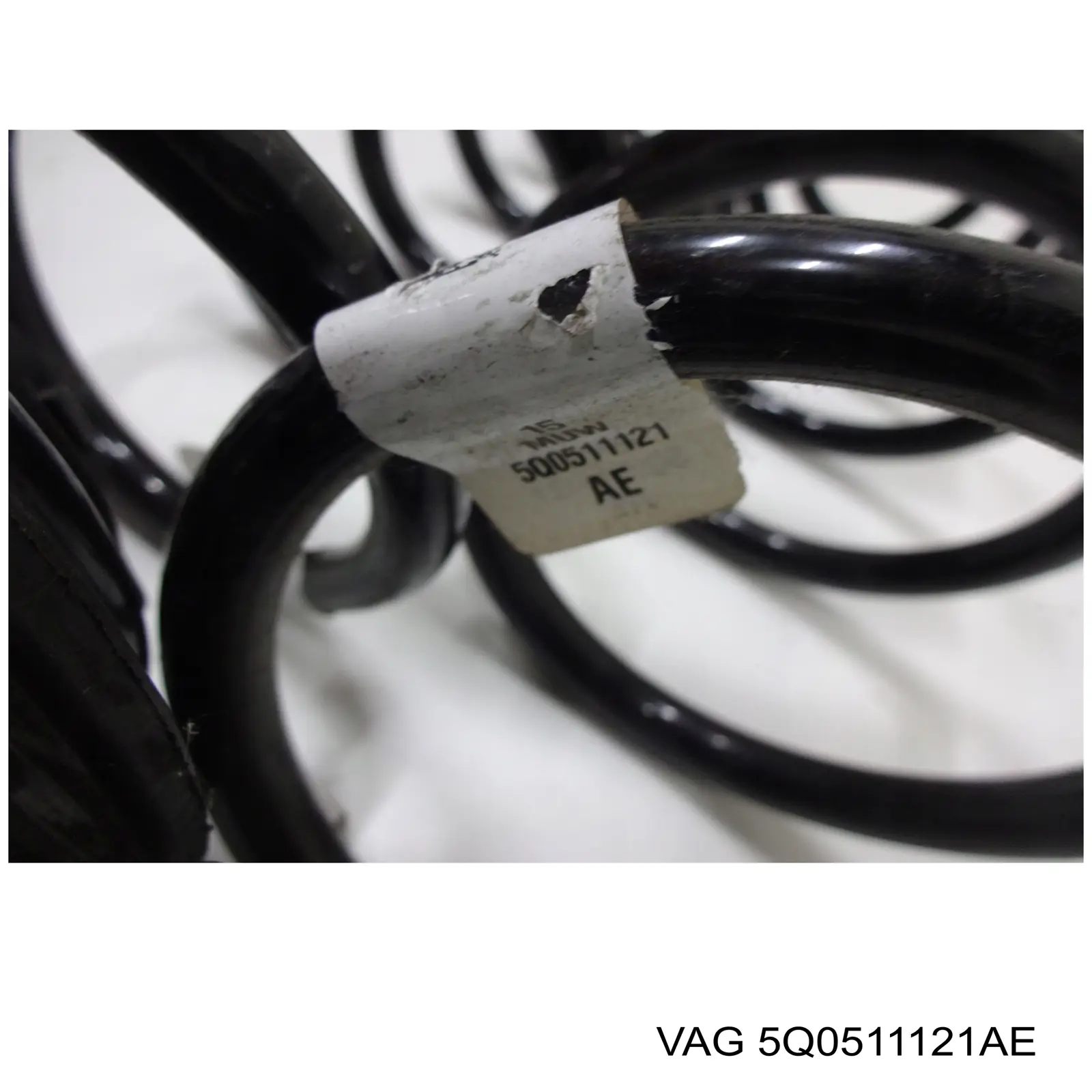 Do koszyka 5Q0511121AE VAG Sprężyna tylna