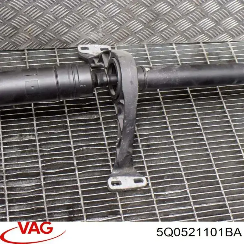 Wał Cardana tylny, kompletny VAG 5Q0521101BA cena, od 569,21 USD