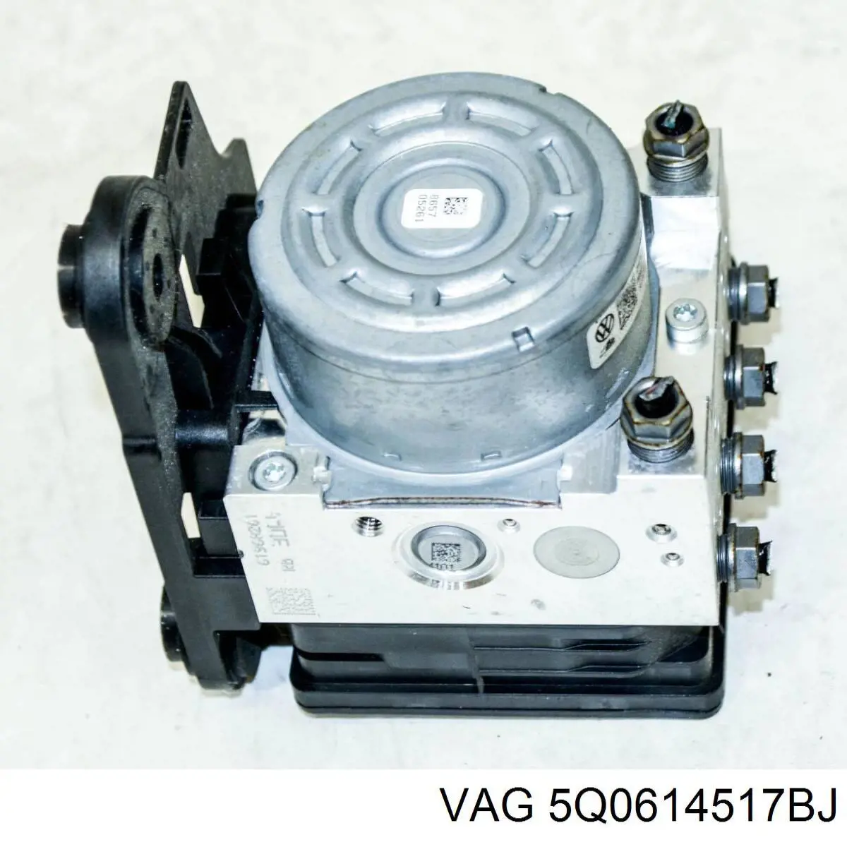 Do koszyka 5Q0614517BJ VAG Sterownik ABS  hydrauliczny