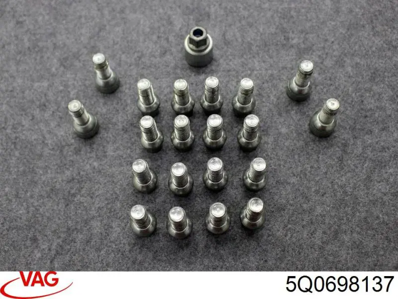 5Q0698137 VAG Śruba koła