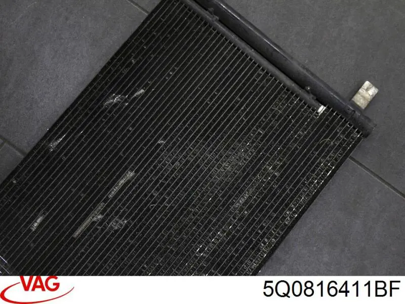 Chłodnica klimatyzacji VAG 5Q0816411BF cena, od 99,68 USD