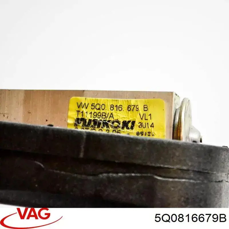 Zawór termostatyczny klimatyzacji VAG 5Q0816679B cena, od 46,21 USD