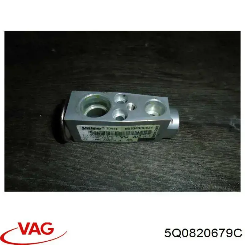 5Q0820679C VAG Zawór termostatyczny klimatyzacji