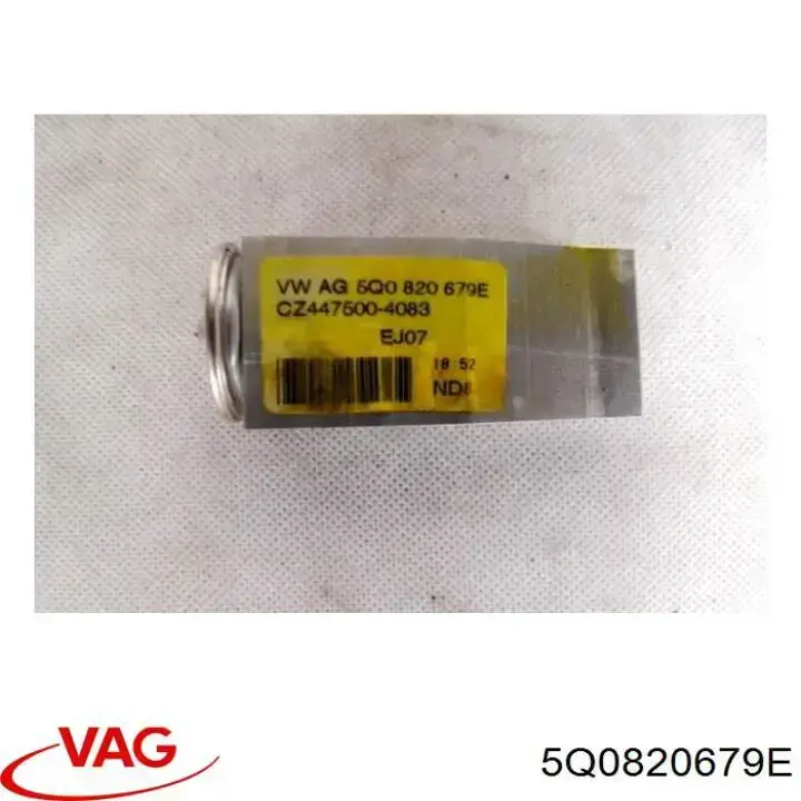 5Q0820679E VAG Zawór termostatyczny klimatyzacji
