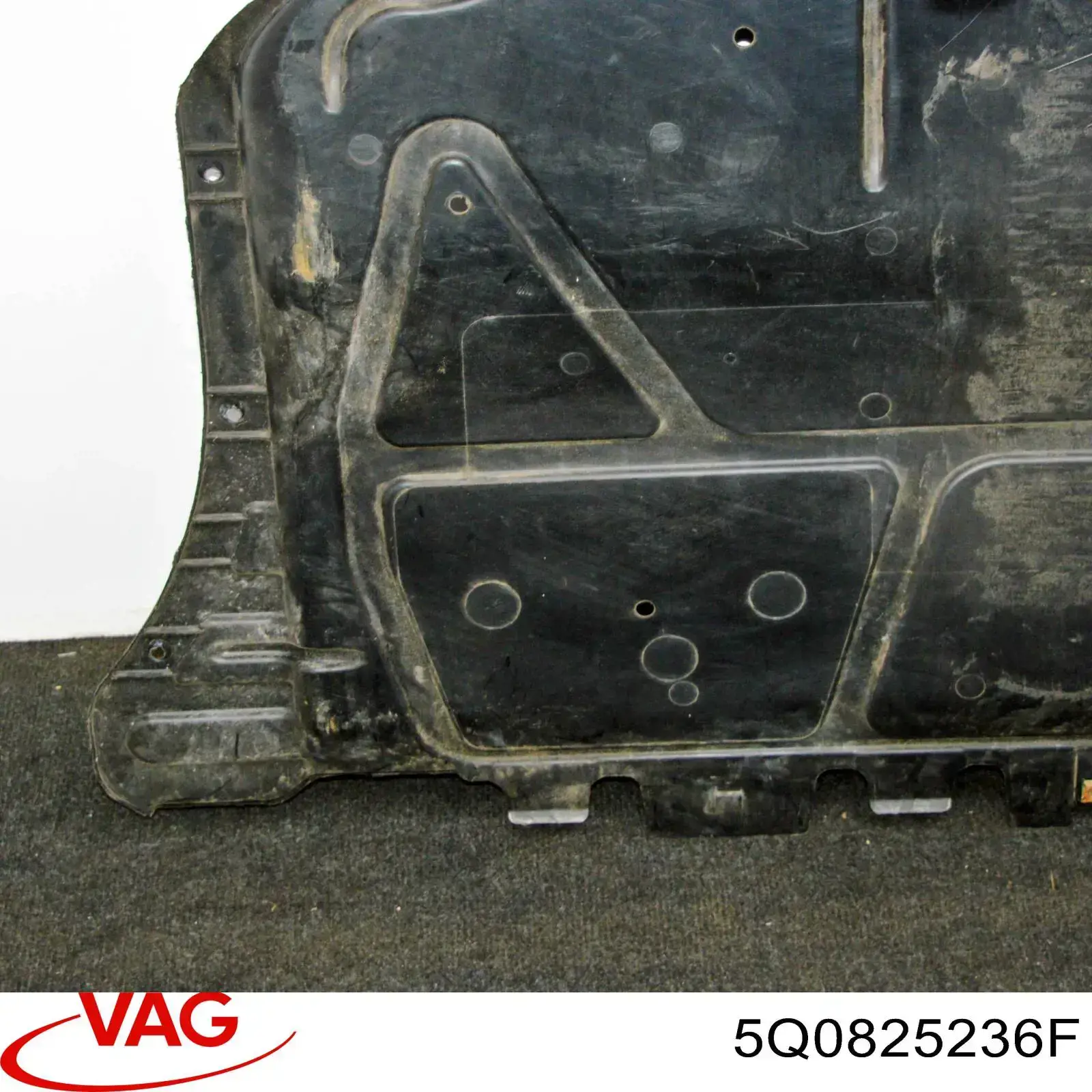 5Q0825236F VAG Osłona silnika, miski (przedziału silnika)