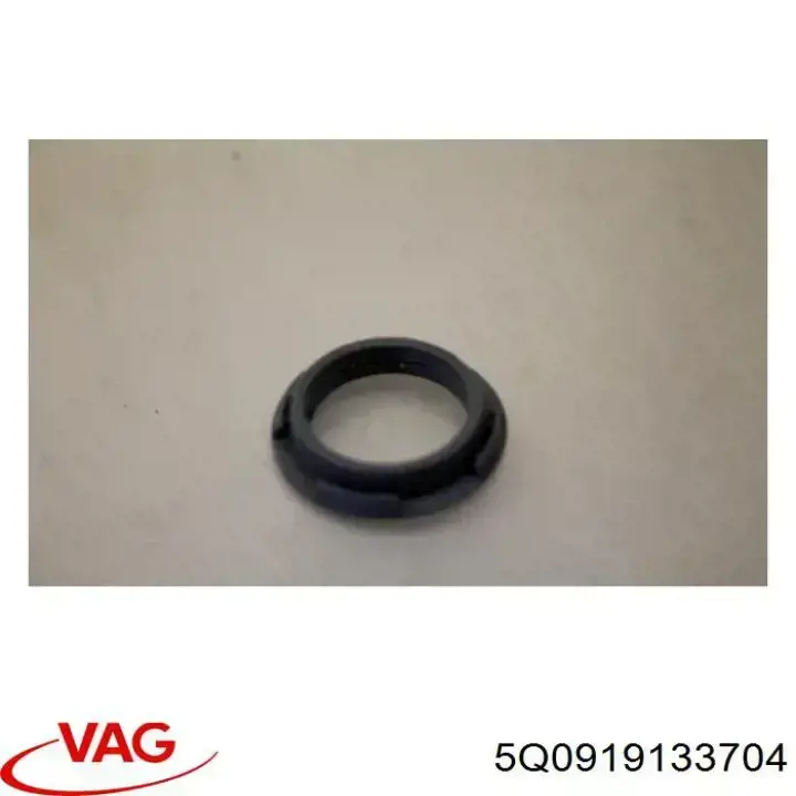  VAG 5Q0919133704 cena, od 2,23 USD