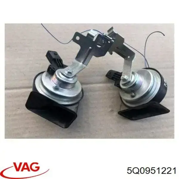 Sygnał dźwiękowy (klakson) VAG 5Q0951221 cena, od 51,15 USD