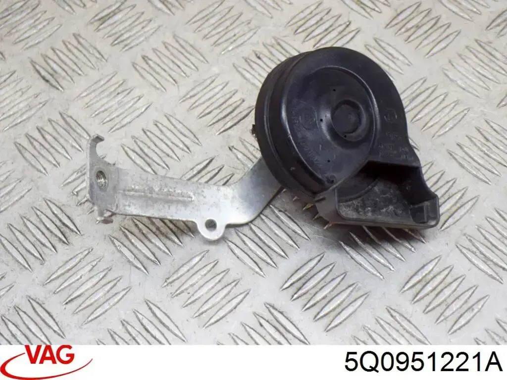 8V0951209 VAG Sygnał dźwiękowy (klakson)