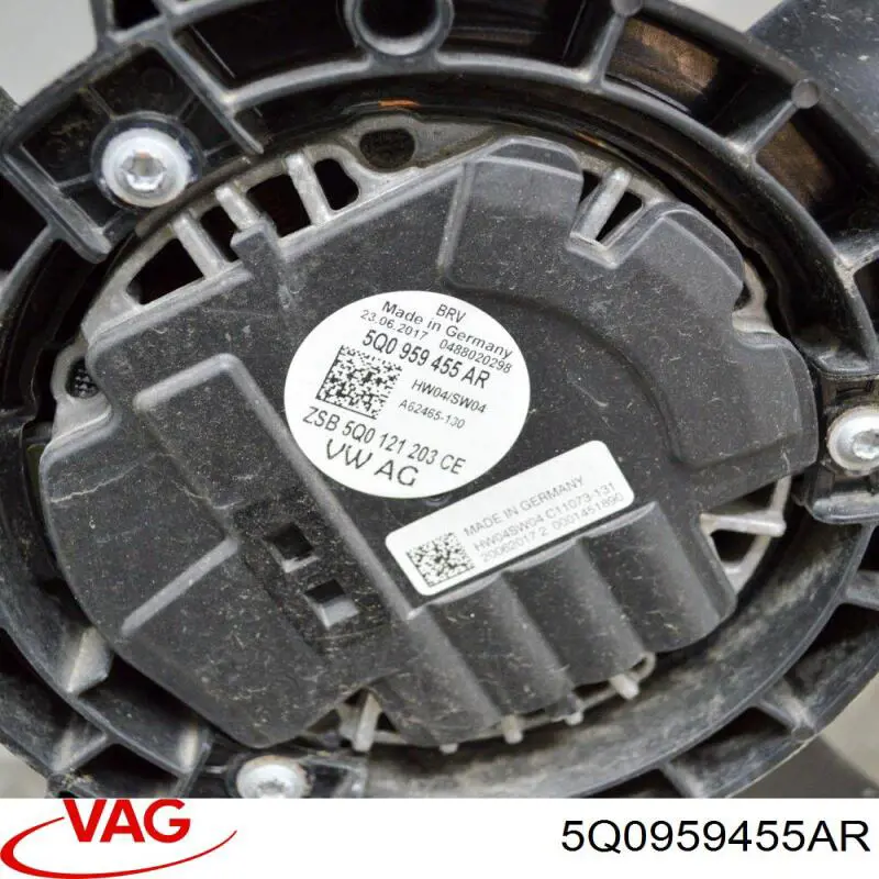 5Q0959455AR VAG Dyfuzor chłodnicy, w komplecie z silnikiem i wirnikiem